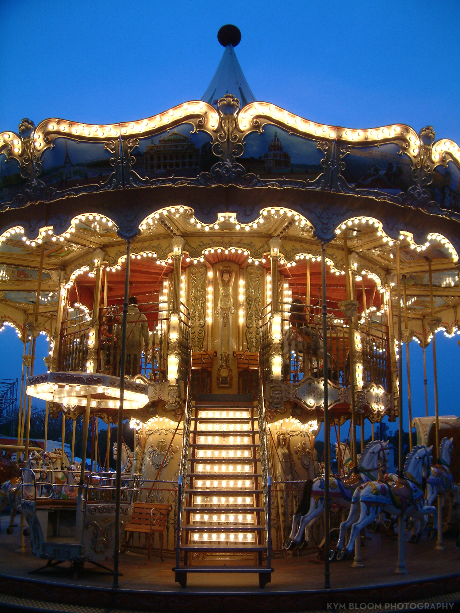 Le Carousel, photo by Kym Bloom